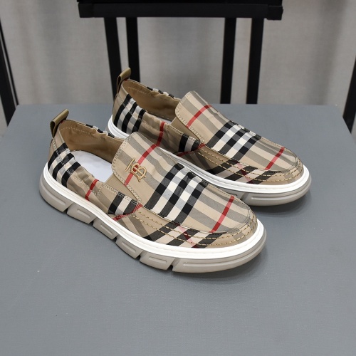 Replica Burberry Casual Shoes For Men #963545 $72.00 USD for Wholesale