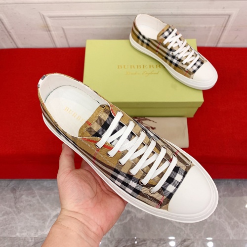 Replica Burberry Casual Shoes For Men #963615 $68.00 USD for Wholesale