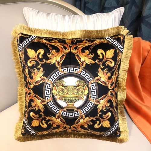 Versace Pillows #963806
