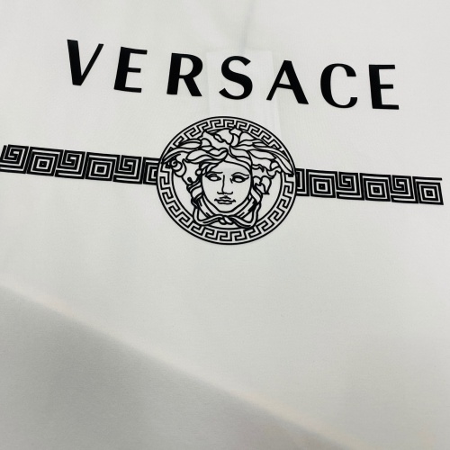 Replica Versace T-Shirts Short Sleeved For Unisex #963832 $60.00 USD for Wholesale