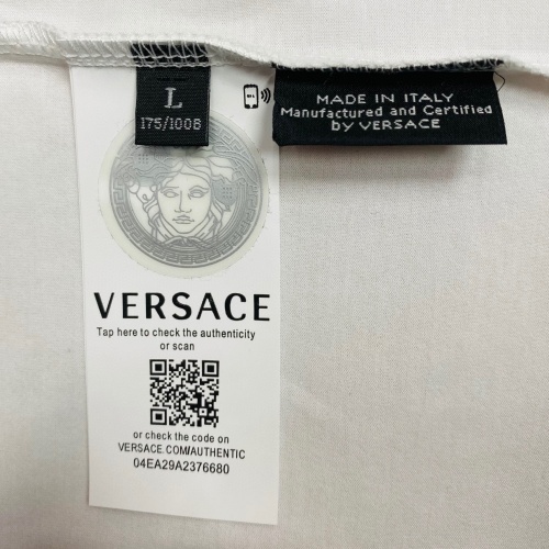 Replica Versace T-Shirts Short Sleeved For Unisex #963867 $60.00 USD for Wholesale