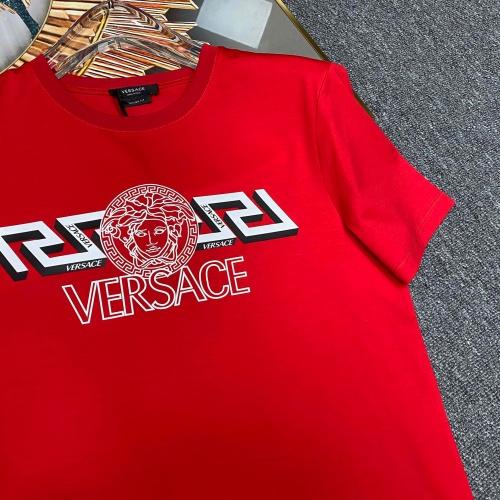 Replica Versace T-Shirts Short Sleeved For Unisex #963871 $60.00 USD for Wholesale