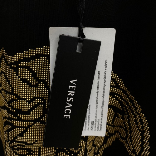 Replica Versace T-Shirts Short Sleeved For Unisex #963880 $60.00 USD for Wholesale