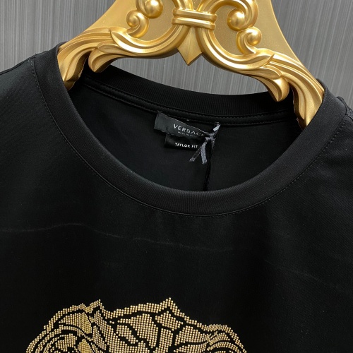 Replica Versace T-Shirts Short Sleeved For Unisex #963880 $60.00 USD for Wholesale