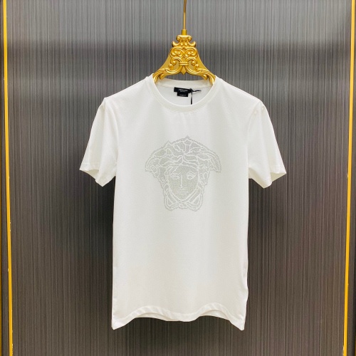 Versace T-Shirts Short Sleeved For Unisex #963881