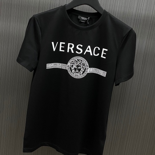 Versace T-Shirts Short Sleeved For Unisex #963884