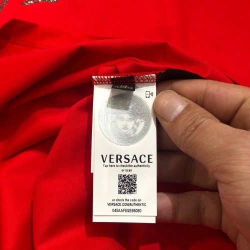 Replica Versace T-Shirts Short Sleeved For Unisex #963891 $60.00 USD for Wholesale