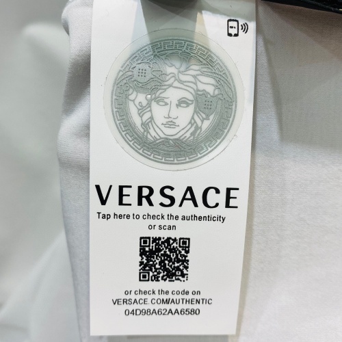 Replica Versace T-Shirts Short Sleeved For Unisex #963893 $60.00 USD for Wholesale
