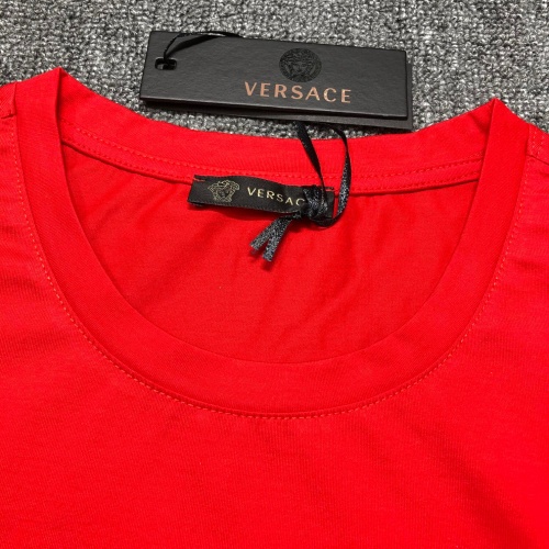 Replica Versace T-Shirts Short Sleeved For Unisex #963904 $60.00 USD for Wholesale