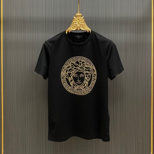 Versace T-Shirts Short Sleeved For Unisex #963910