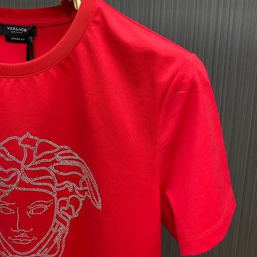 Replica Versace T-Shirts Short Sleeved For Unisex #963915 $60.00 USD for Wholesale