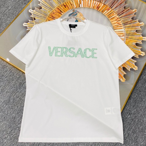 Versace T-Shirts Short Sleeved For Unisex #963936 $64.00 USD, Wholesale Replica Versace T-Shirts
