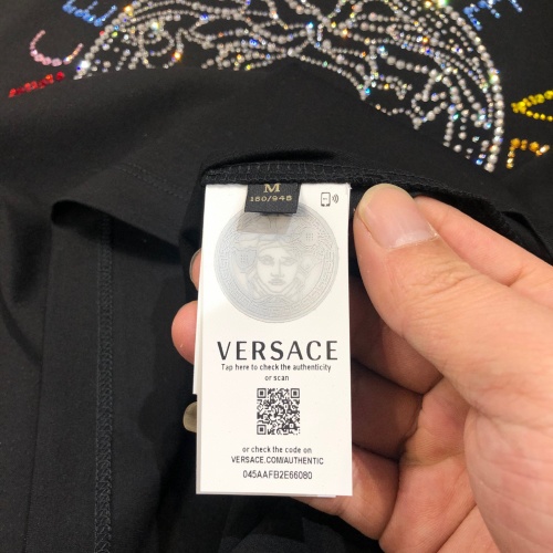 Replica Versace T-Shirts Short Sleeved For Unisex #963939 $64.00 USD for Wholesale