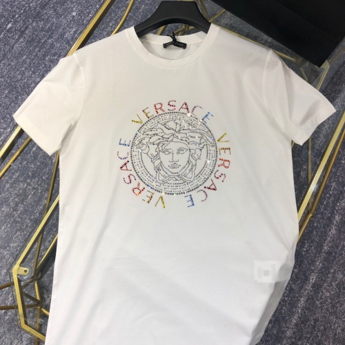 Versace T-Shirts Short Sleeved For Unisex #963940