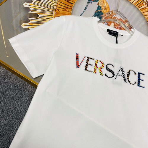 Replica Versace T-Shirts Short Sleeved For Unisex #963944 $64.00 USD for Wholesale