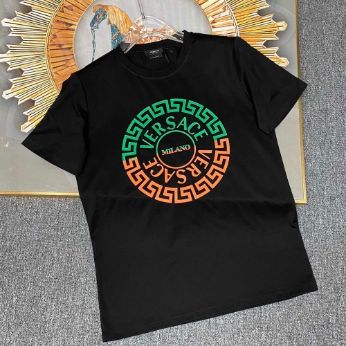 Versace T-Shirts Short Sleeved For Unisex #963945