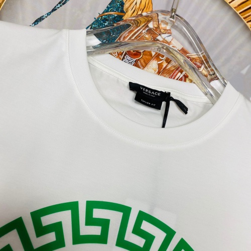 Replica Versace T-Shirts Short Sleeved For Unisex #963947 $64.00 USD for Wholesale