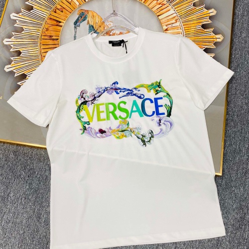Versace T-Shirts Short Sleeved For Unisex #963974
