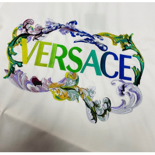 Replica Versace T-Shirts Short Sleeved For Unisex #963974 $68.00 USD for Wholesale