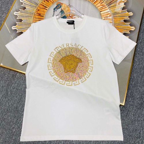Versace T-Shirts Short Sleeved For Unisex #963986