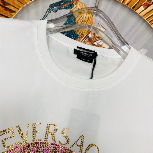 Replica Versace T-Shirts Short Sleeved For Unisex #963986 $68.00 USD for Wholesale
