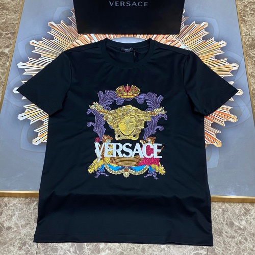 Versace T-Shirts Short Sleeved For Unisex #963987