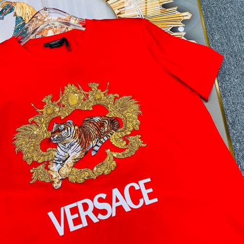 Replica Versace T-Shirts Short Sleeved For Unisex #963996 $68.00 USD for Wholesale