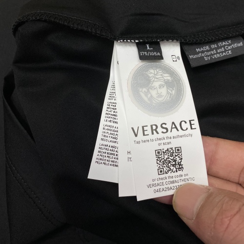 Replica Versace T-Shirts Short Sleeved For Unisex #963999 $68.00 USD for Wholesale