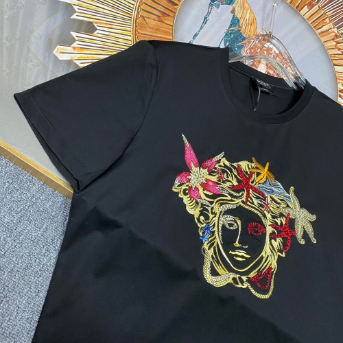 Replica Versace T-Shirts Short Sleeved For Unisex #964002 $68.00 USD for Wholesale
