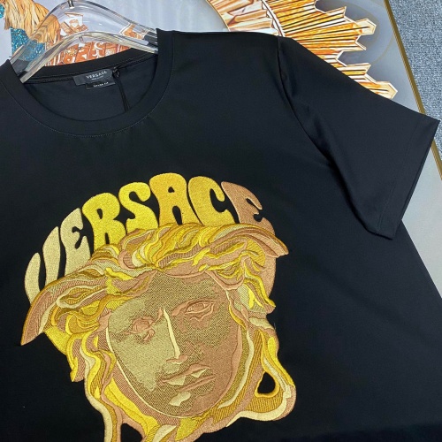 Replica Versace T-Shirts Short Sleeved For Unisex #964006 $68.00 USD for Wholesale