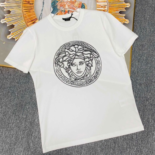 Versace T-Shirts Short Sleeved For Unisex #964010