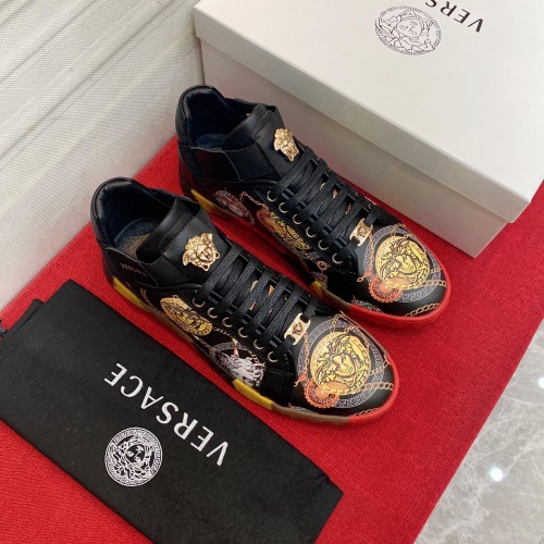 Replica Versace Casual Shoes For Men #964153 $76.00 USD for Wholesale