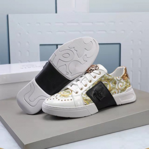 Replica Versace Casual Shoes For Men #964201 $72.00 USD for Wholesale