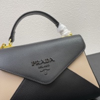 $102.00 USD Prada AAA Quality Messeger Bags For Women #951367