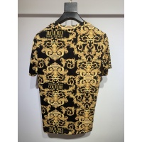 $40.00 USD Versace T-Shirts Short Sleeved For Men #952130