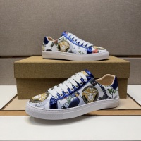 $76.00 USD Versace Casual Shoes For Men #953477