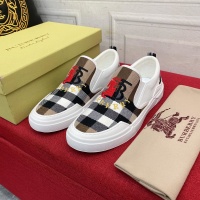 $72.00 USD Burberry Casual Shoes For Men #953569