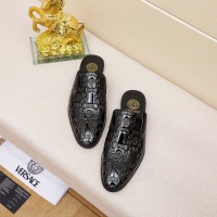 $60.00 USD Versace Slippers For Men #954209