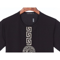 $27.00 USD Versace T-Shirts Short Sleeved For Men #954718