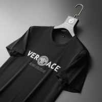 $36.00 USD Versace T-Shirts Short Sleeved For Men #955523