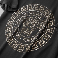 $36.00 USD Versace T-Shirts Short Sleeved For Men #955528