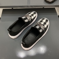 $76.00 USD Burberry Casual Shoes For Men #955719
