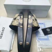 $45.00 USD Versace Slippers For Women #956321