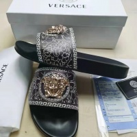 $45.00 USD Versace Slippers For Women #956328
