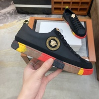 $68.00 USD Versace Casual Shoes For Men #956565