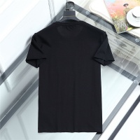 $27.00 USD Moncler T-Shirts Short Sleeved For Men #956899