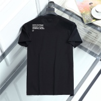 $27.00 USD Moncler T-Shirts Short Sleeved For Men #956913
