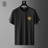 $68.00 USD Versace Tracksuits Short Sleeved For Men #957676