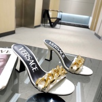 $68.00 USD Versace Slippers For Women #958824