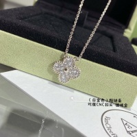 $27.00 USD Van Cleef & Arpels Necklaces For Women #960136